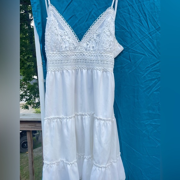 White Lace Trim Dress NWT - Picture 5 of 5